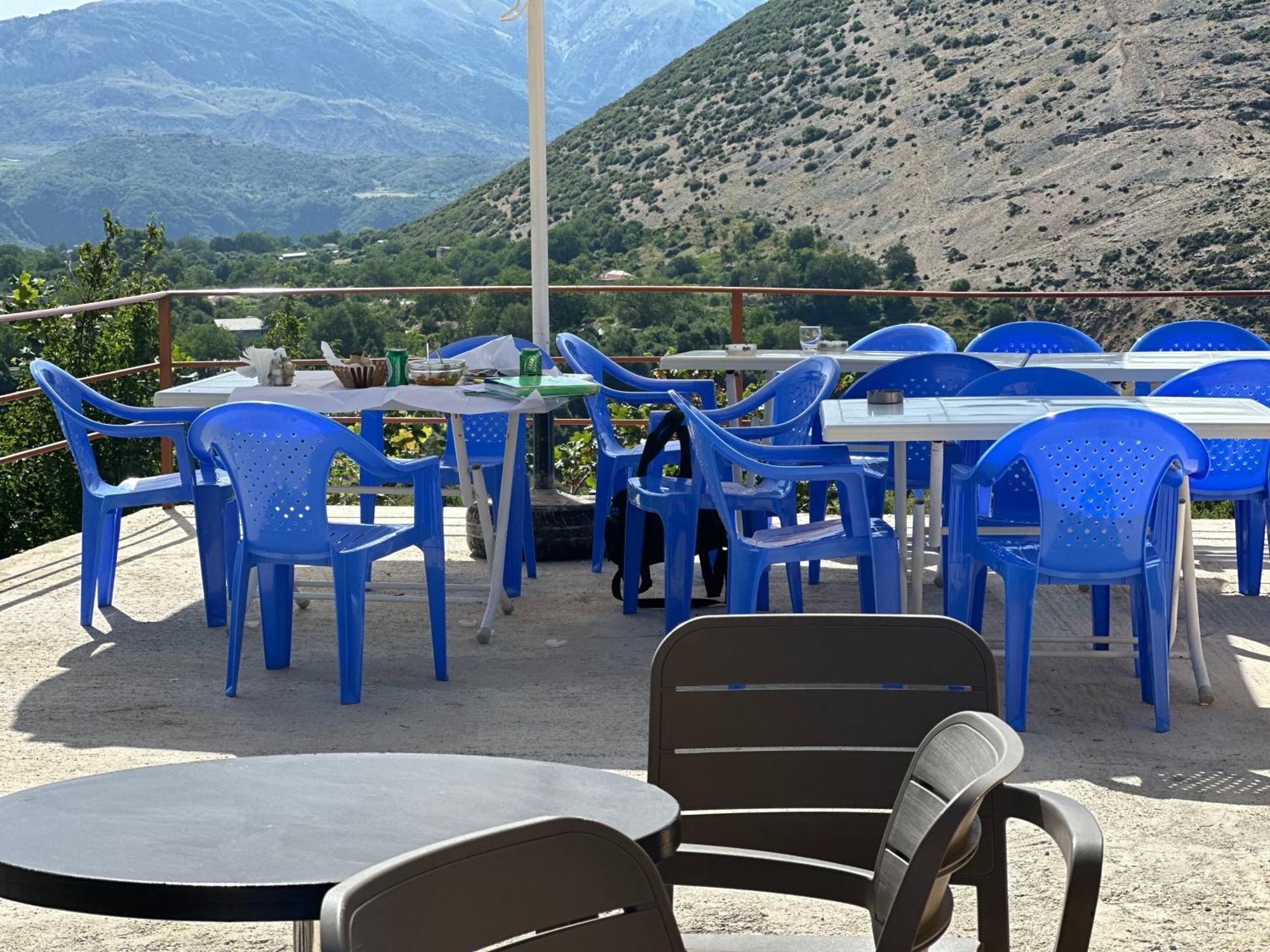 Camping Lekdushi - Shehu Hotel Tepelene Bagian luar foto