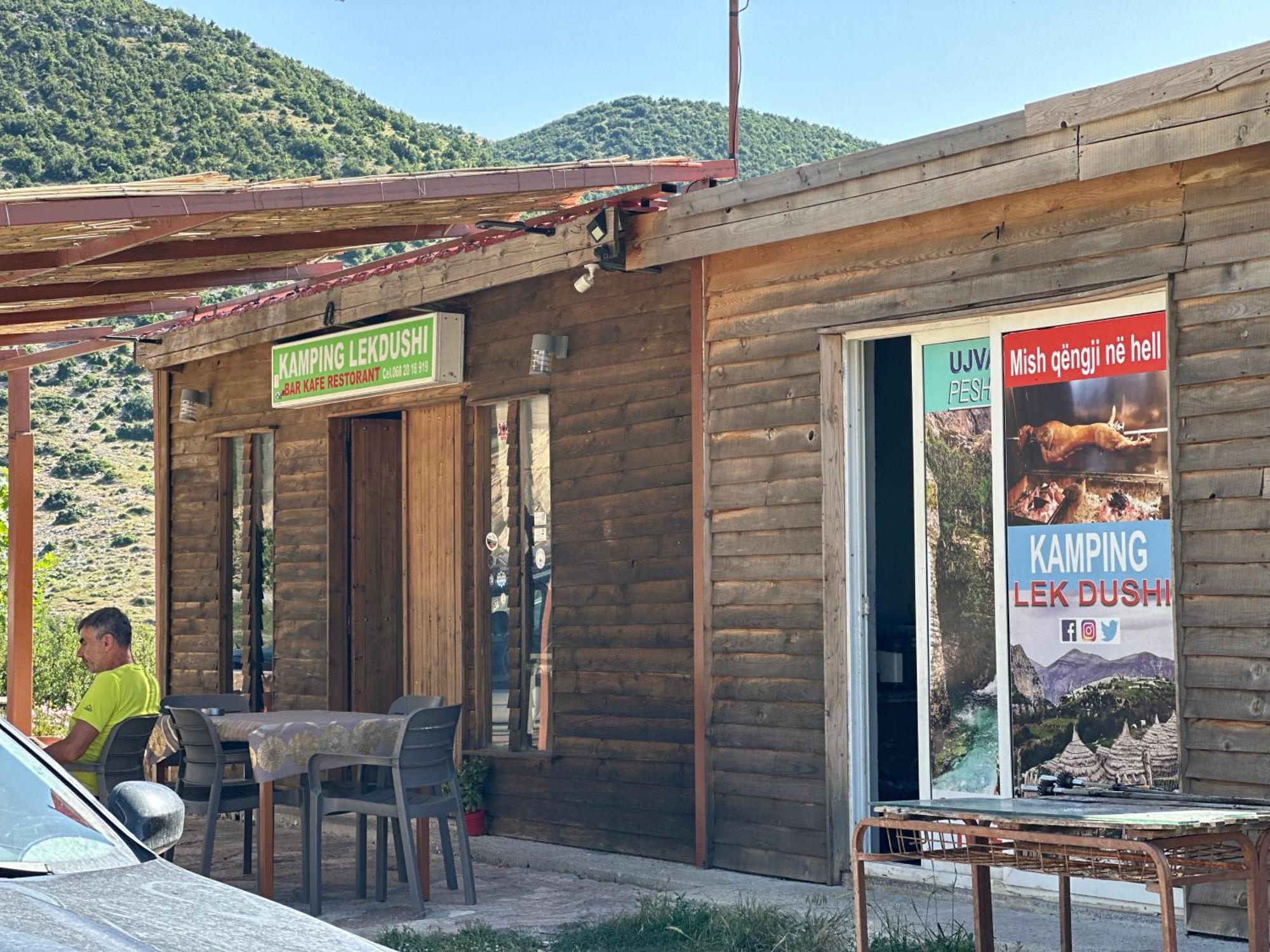 Camping Lekdushi - Shehu Hotel Tepelene Bagian luar foto